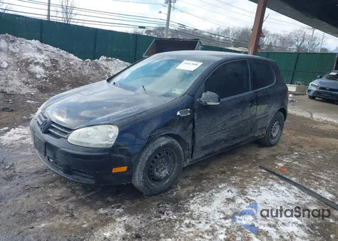 2007 Volkswagen Rabbit 2-Door z USA, uszkodzony, nr VIN WVWBR71K97W246141